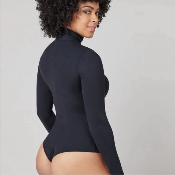 SPANX Suit Yourself Turtleneck Thong Bodysuit - Picture 2 of 13